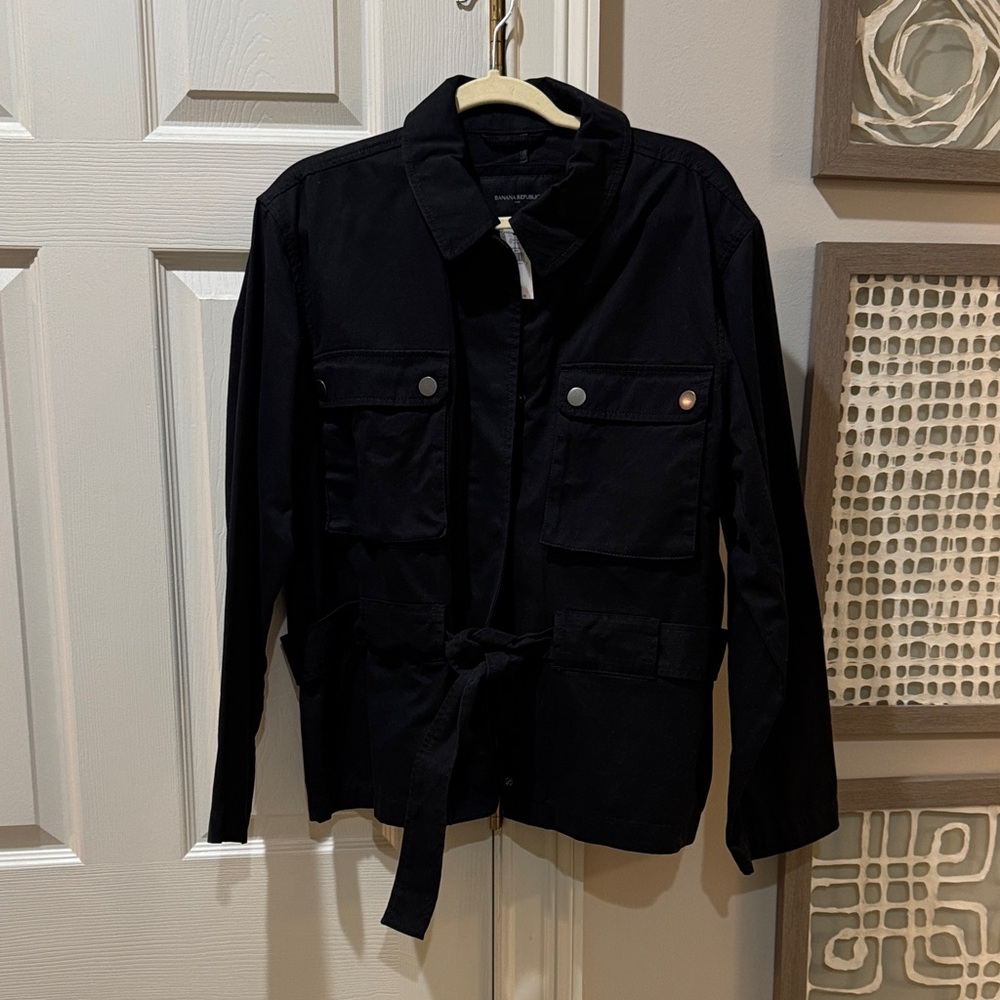 Banana Republic Black Trench Coat, NEW w/tags, Size L